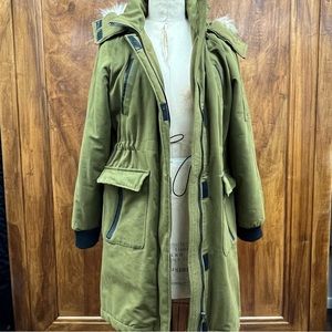 Forever 21 green parka coat faux fur hood Small